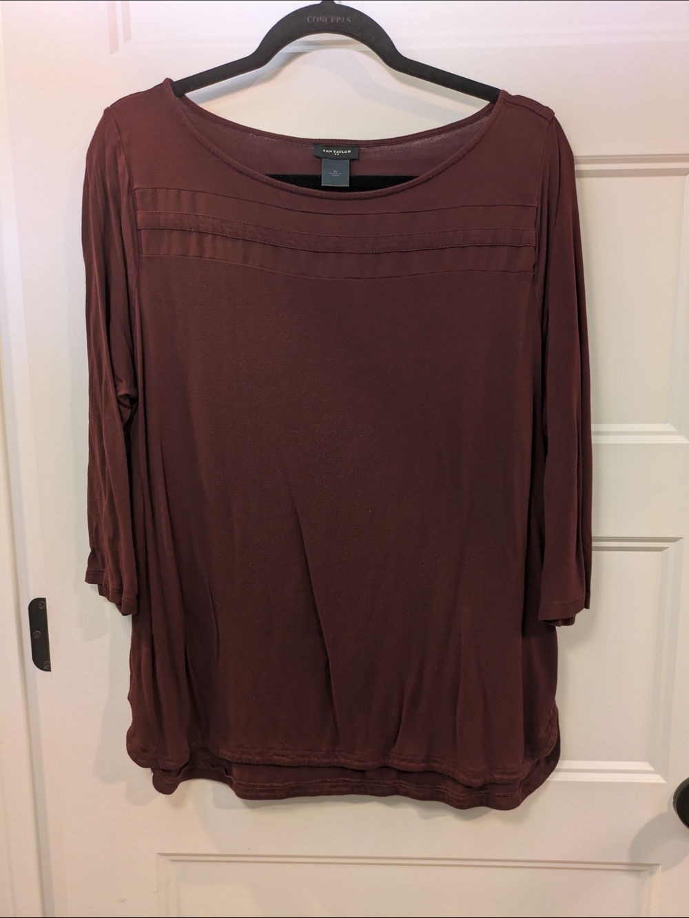 Wine 3/4 Sleeve Pintuck Knit Top